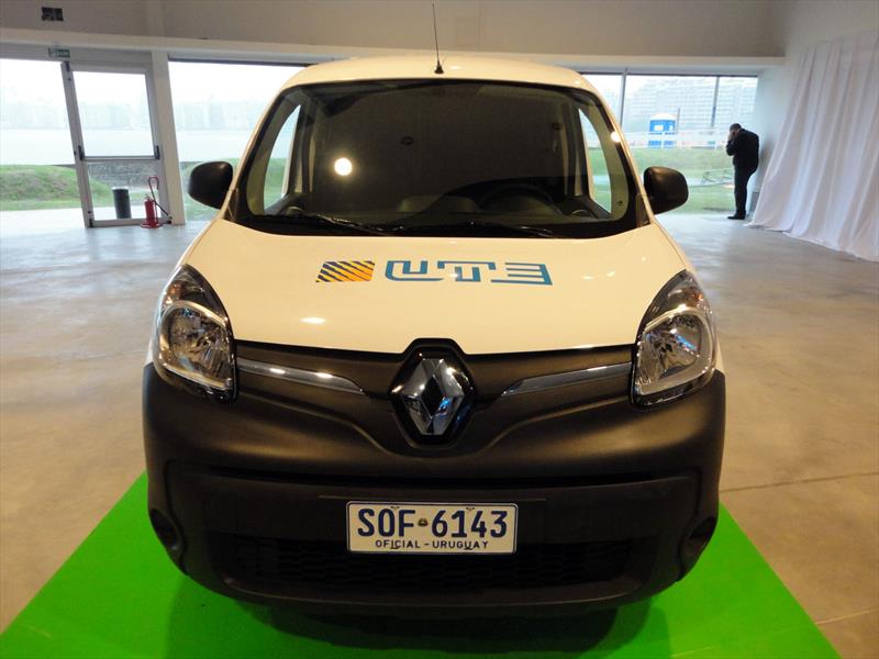 Renault entrega 30 Kangoo ZE eléctricas