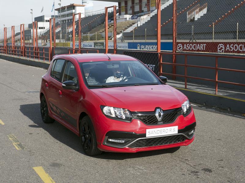Renault Sandero RS 2.0: Primer contacto
