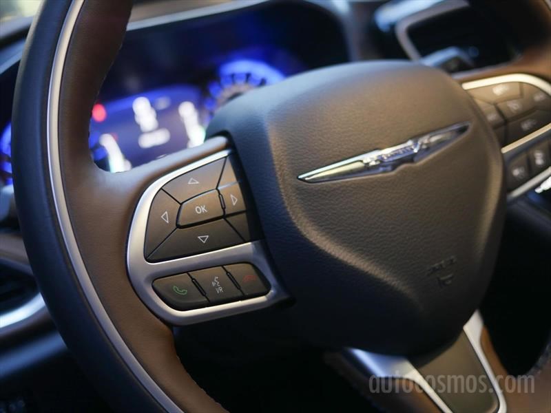 Chrysler Pacifica 2017