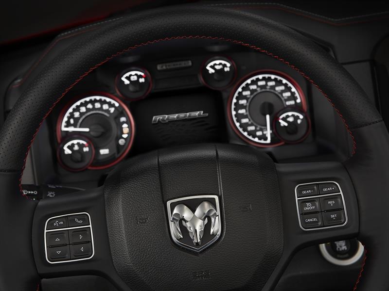 Ram 1500 Rebel 2015