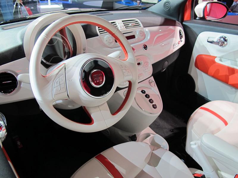 FIAT 500e 2013 en el Salón de Los Angeles