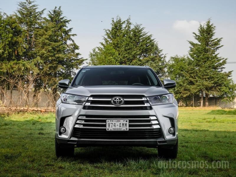 Toyota Highlander 2017