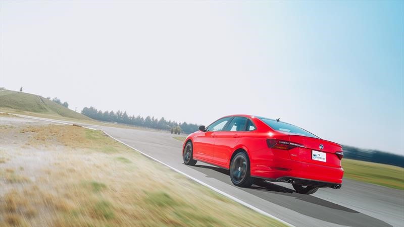 Volkswagen Vento GLI a prueba