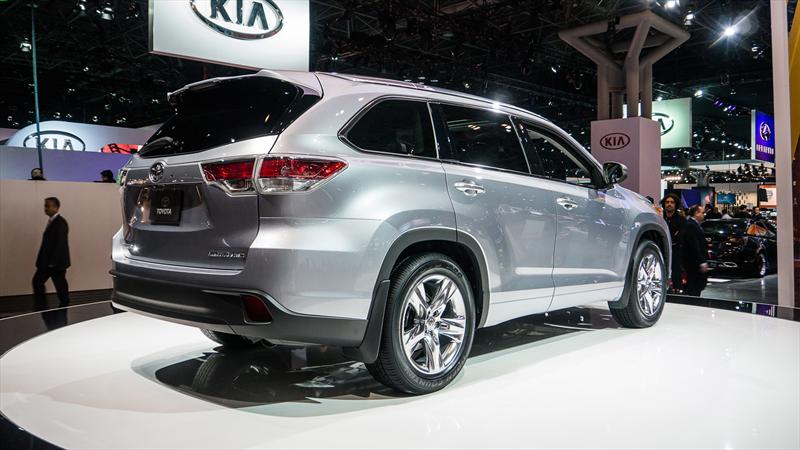 Toyota Highlander 2014 debuta