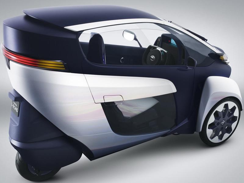 Toyota EV i-ROAD, un concept de tres ruedas