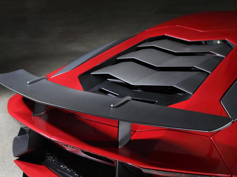 Lamborghini Aventador LP 750-4 Superveloce
