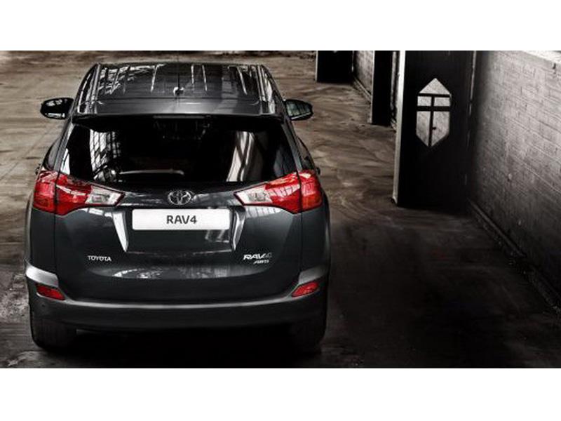 Toyota RAV4 2013 en el Salón de Los Angeles 2012