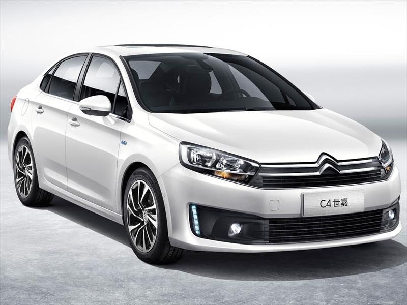 Nuevo C4 Sedán chino