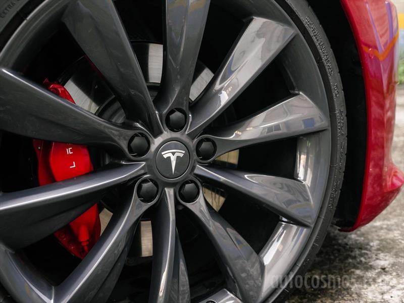 Tesla Model S P100D