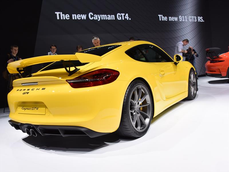 Porsche Cayman GT4