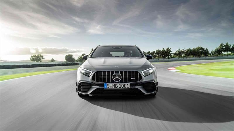Mercedes-AMG A 45 y CLA 45