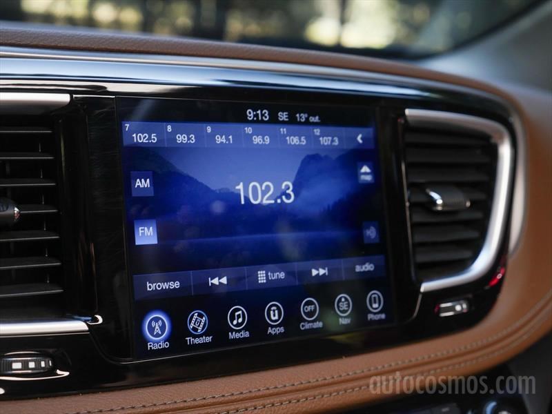 Chrysler Pacifica 2017