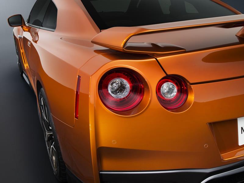 Nissan GT-R 2017