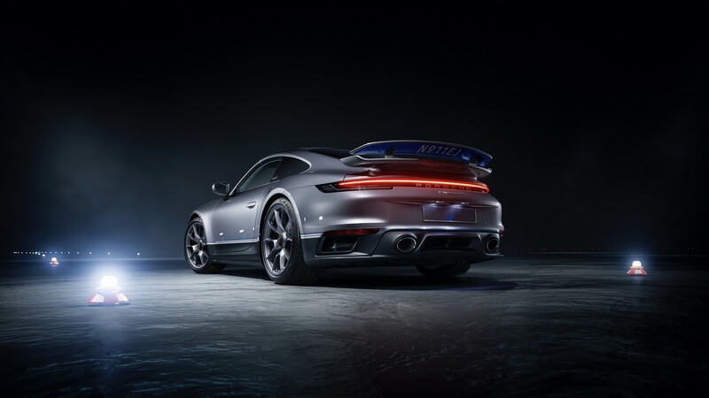 Porsche 911 Turbo S Embraer Special Edition