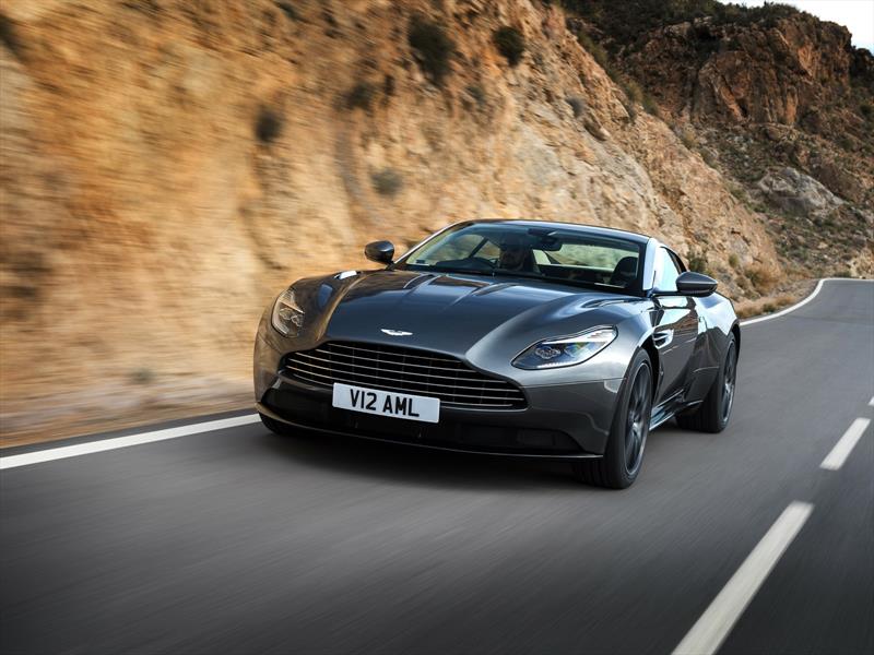 Aston Martin DB11