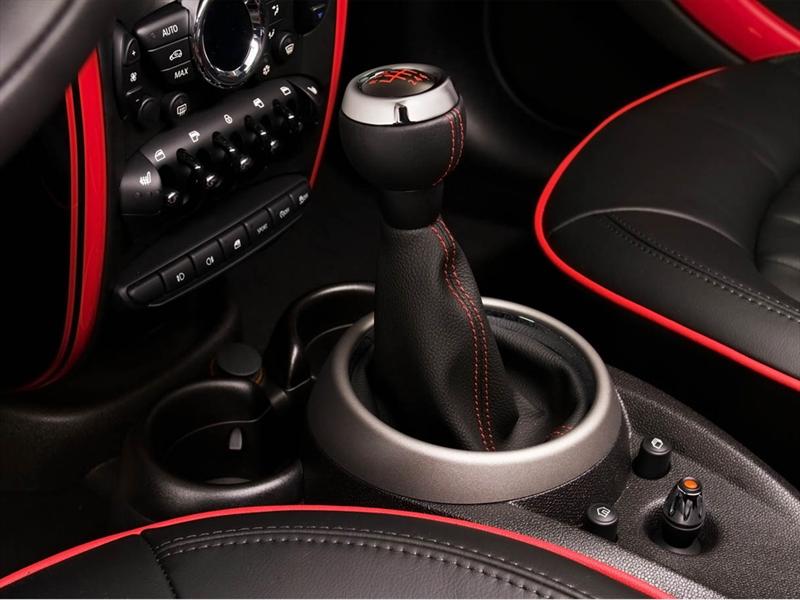 MINI Countryman John Cooper Works 2013