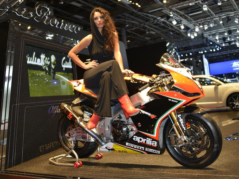 Las chicas del Salón de París 2012