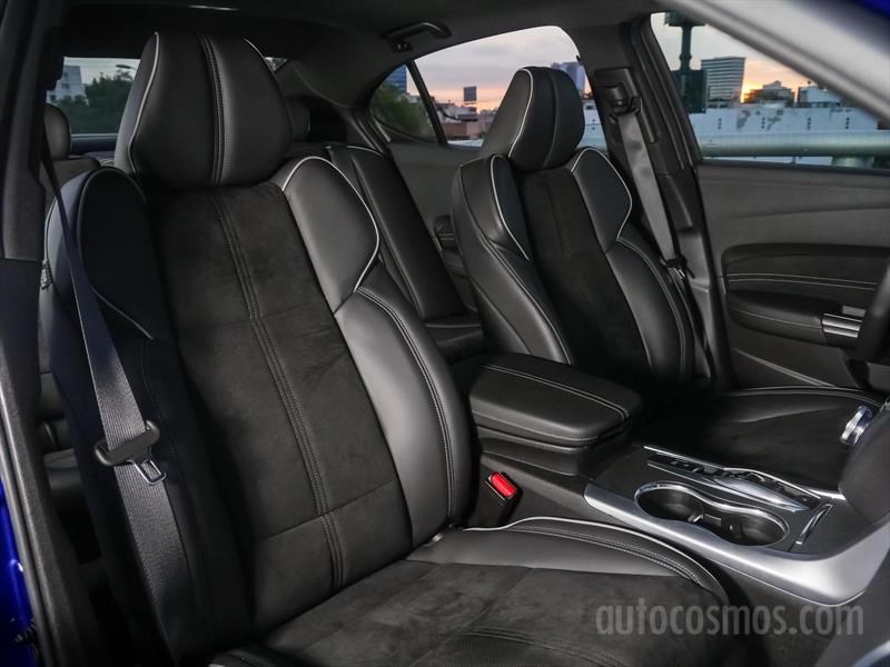 Acura TLX 2018