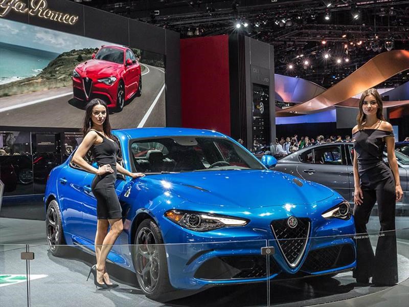 Las chicas del Auto Show de Los Ángeles 2016