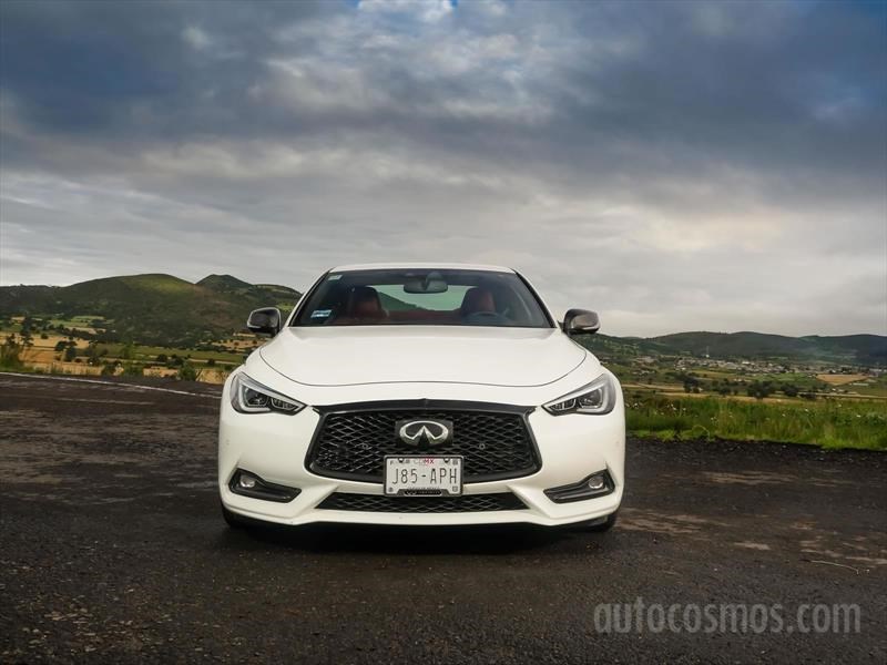 Infiniti Q60 2017