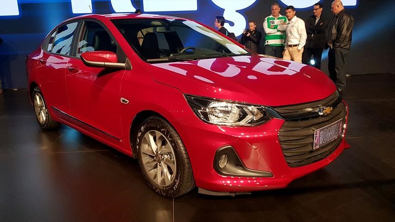 Chevrolet Onix contacto en Brasil
