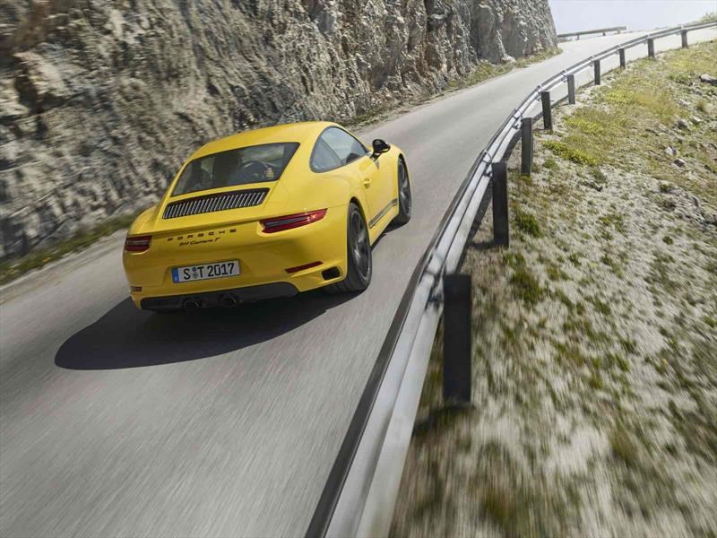 Porsche 911 Carrera T 2018