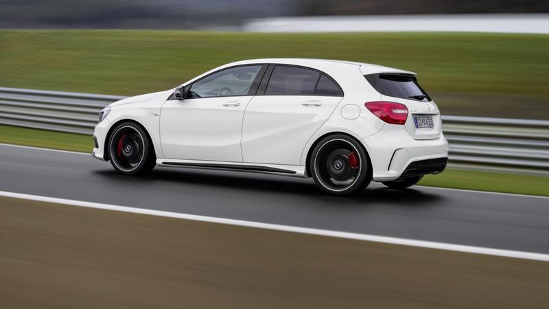Mercedes-Benz A45 AMG 2014