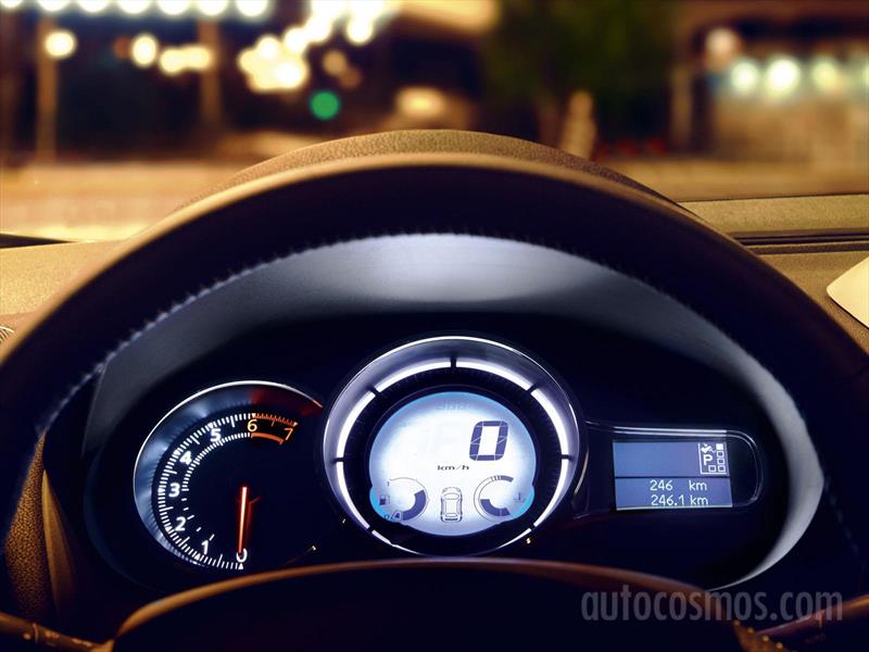 Renault Fluence se renueva.