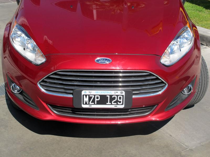 Manejamos el nuevo Ford Fiesta KD Powershift