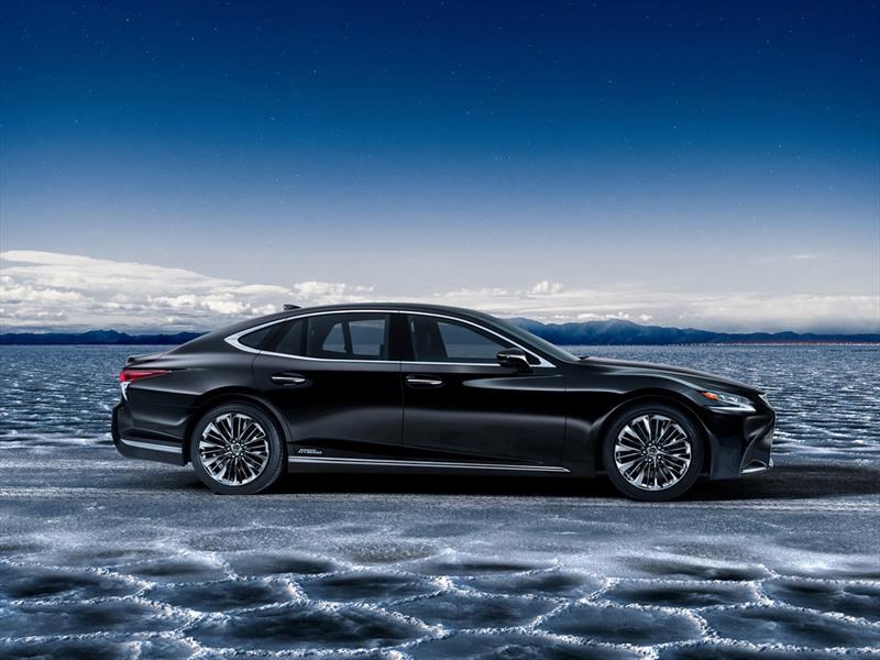 Lexus LS500h