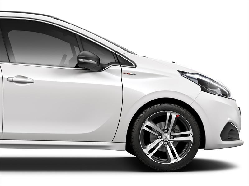 El Peugeot 208 se renueva en Ginebra 2015