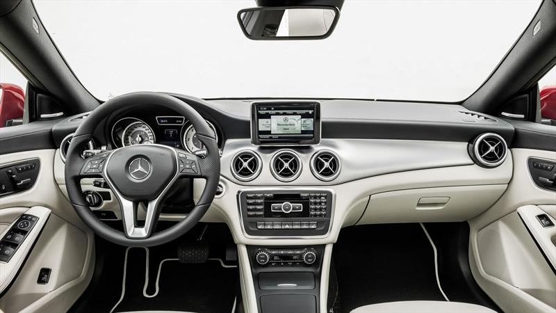 Mercedes Benz anticipa el CLA en Detroit