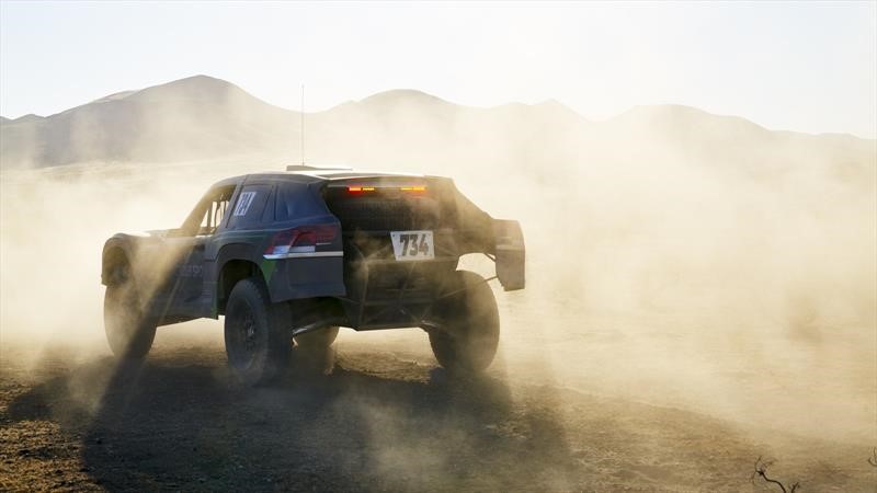 Volkswagen Atlas Cross Sport R