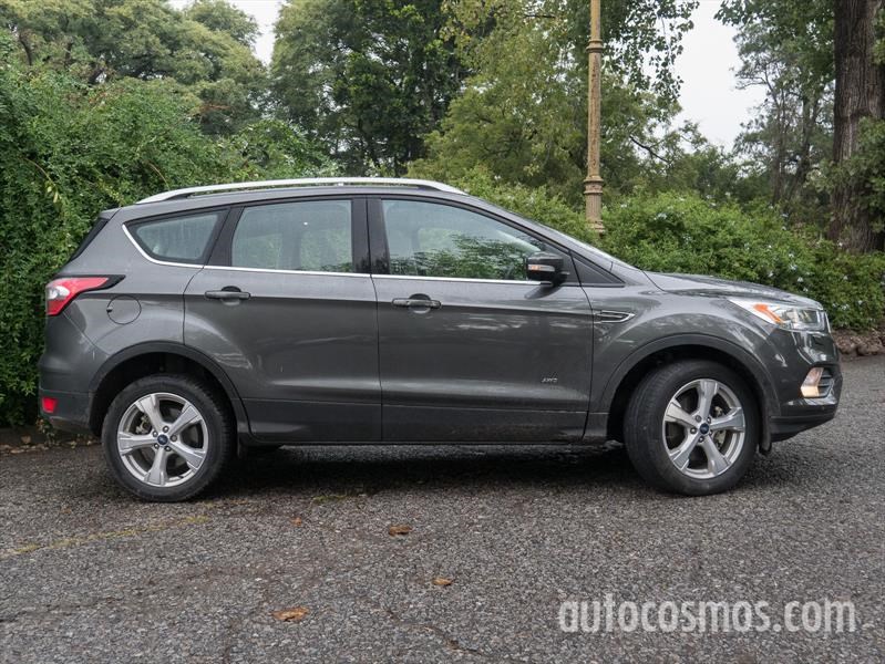 Ford Kuga a prueba