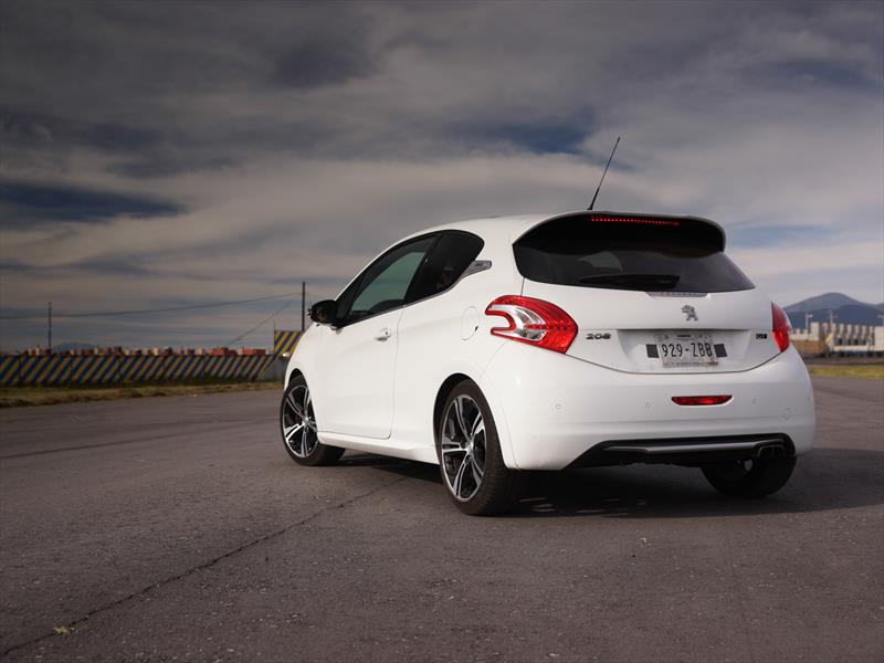 Peugeot 208 Gt 2014