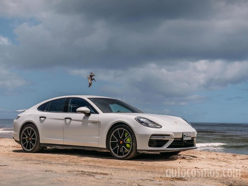 Porsche Panamera Turbo S E-Hybrid 2018
