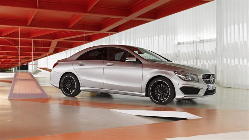 Mercedes Benz anticipa el CLA en Detroit