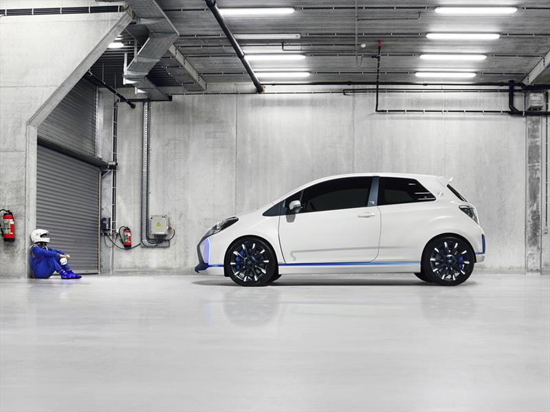 Toyota Yaris Hybrid-R Concept