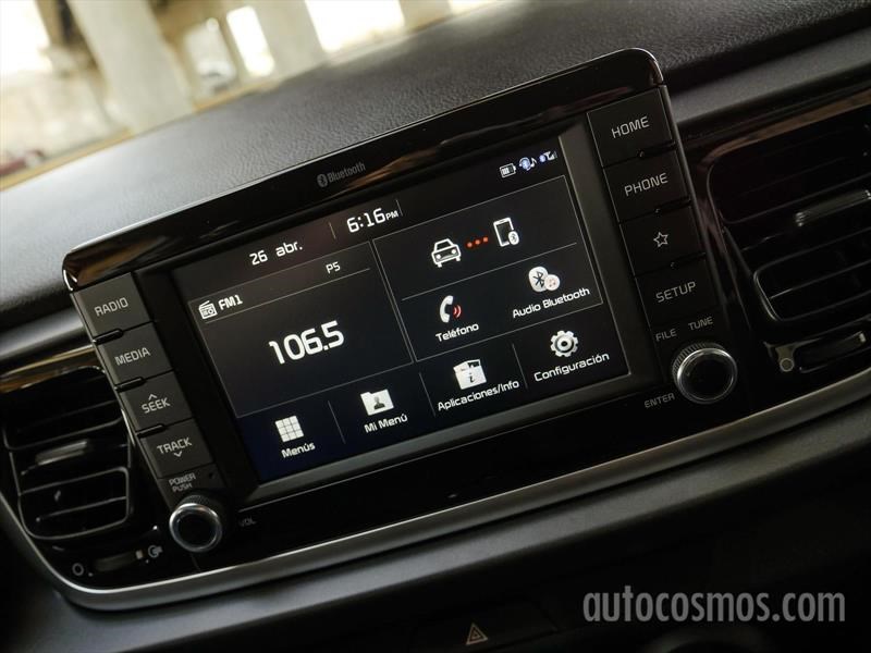 KIA Rio Sedán 2018