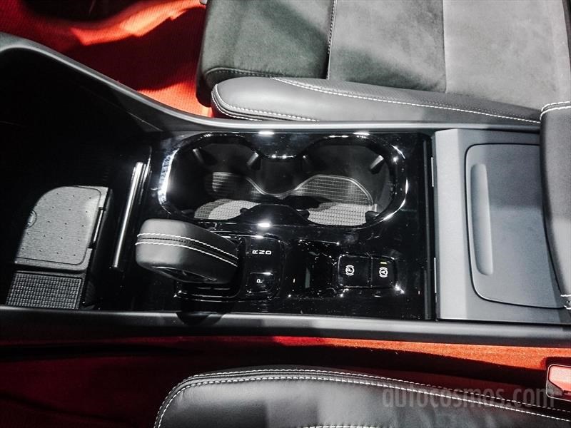 Volvo XC40 2019
