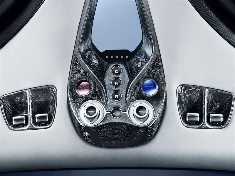 McLaren Speedtail 2020