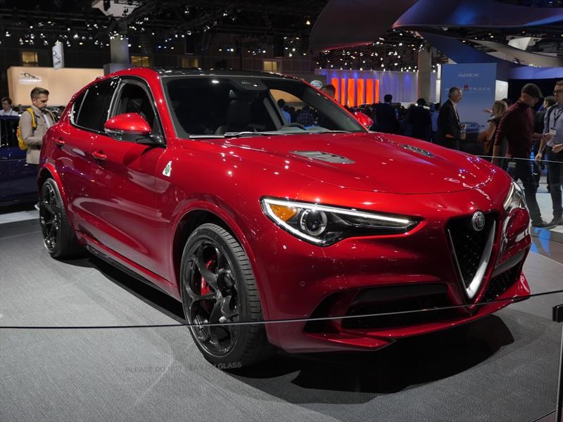 Alfa Romeo Stelvio 2018