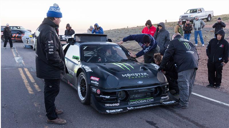 Pikes Peak International Hill Climb 2013