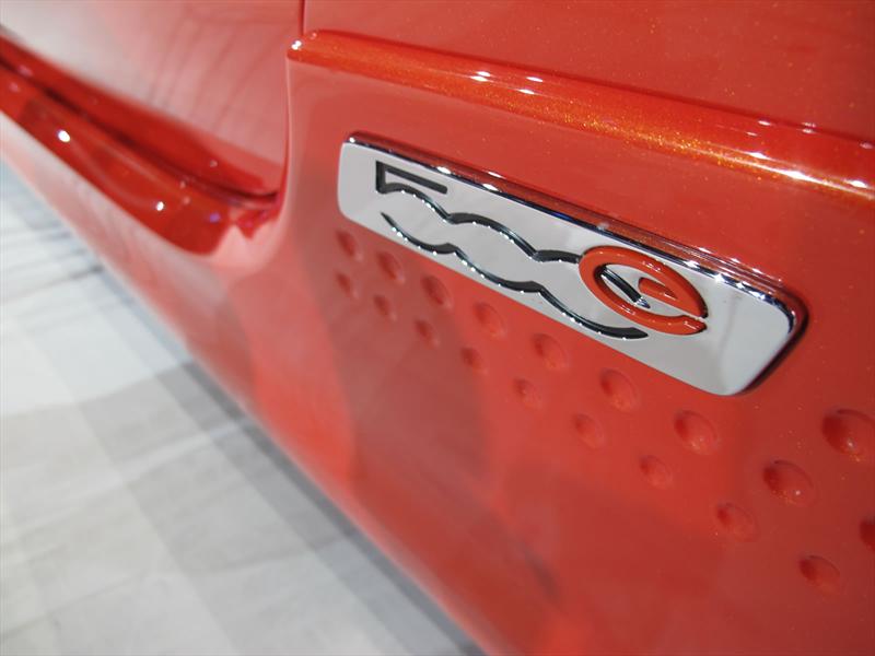 FIAT 500e 2013 en el Salón de Los Angeles