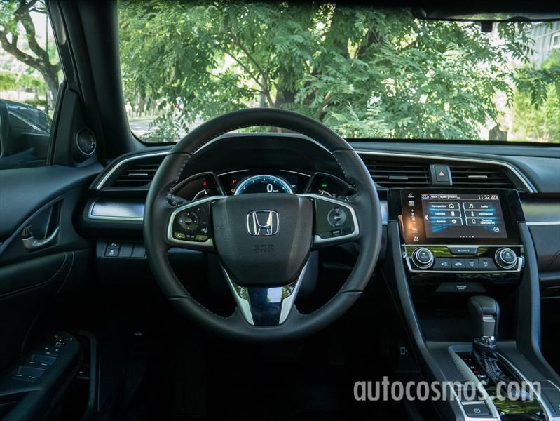 Honda Civic Sedán a prueba