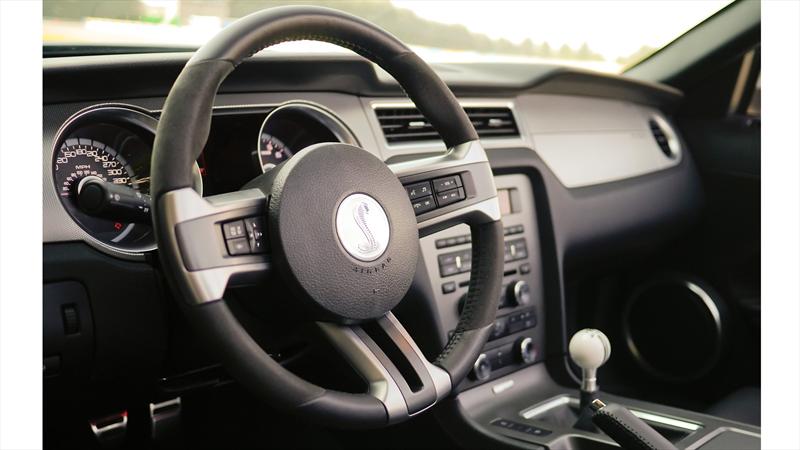 Super Prueba Mustang Shelby GT500 Convertible 2013