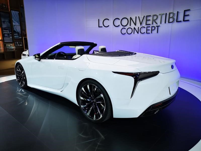 Lexus LC Convertible Concept