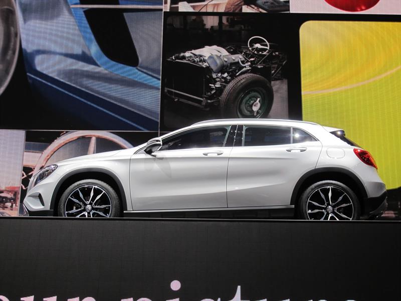 Mercedes-Benz GLA 2015