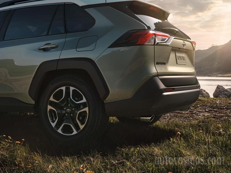 Toyota RAV4 2019