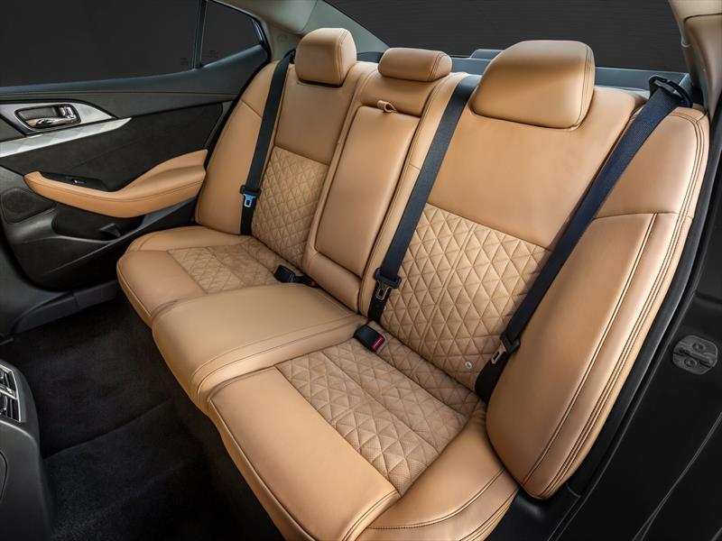 Nissan Maxima 2016